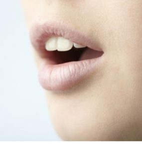 دلایل و درمان خشکی پوست اطراف دهان چیست؟