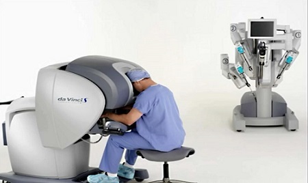 جراحی واژن با ربات دوربین دار